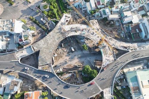 Hợp long nút giao thông Ngọc Hội