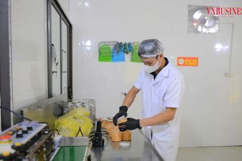 HTX vùng cao 'biến nguy thành cơ' để khẳng định thương hiệu cá hồi - cá tầm thượng hạng