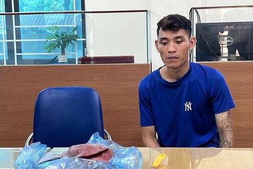 Truy nhanh đối tượng dùng dao khống chế tài xế taxi cướp tài sản