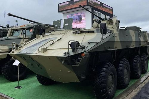 Thiết giáp BTR-82A U của Nga vừa ra mắt với ngoại hình khác lạ