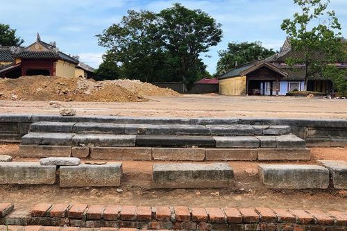 Nhiều phát hiện về địa tầng và kết cấu nền móng điện Cần Chánh