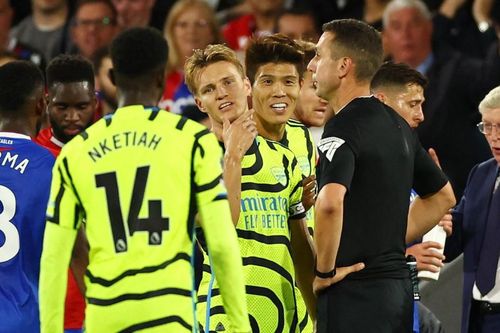 Arsenal sẵn sàng đua vô địch với những chiến thắng xấu xí