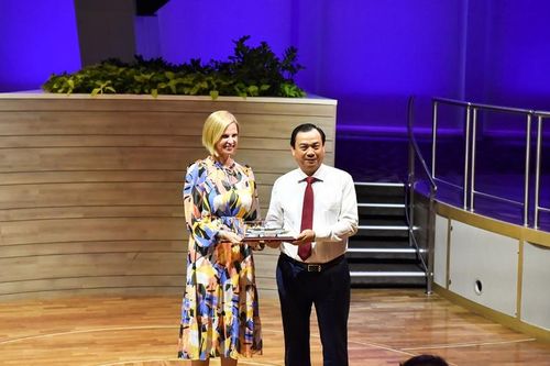 Royal Caribbean International chọn Việt Nam là điểm đến chúc mừng sự phục hồi của du lịch tàu biển quốc tế