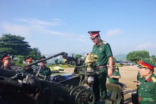 Quân đoàn 1 kiểm tra công tác sẵn sàng chiến đấu tại Lữ đoàn Phòng không 241