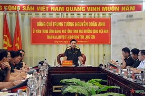 Trung tướng Nguyễn Doãn Anh kiểm tra công tác sẵn sàng chiến đấu tại Bộ CHQS và Bộ đội Biên phòng tỉnh Lạng Sơn