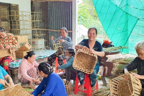Đội ngũ cán bộ nữ ở phía Nam tăng cả số lượng lẫn chất lượng