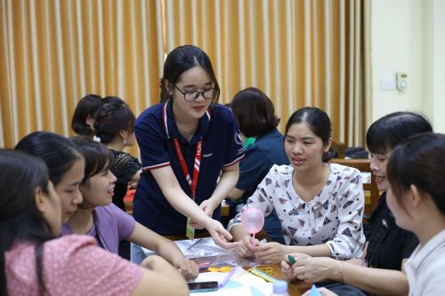 Cùng sinh viên định hướng học tập, trau dồi kỹ năng