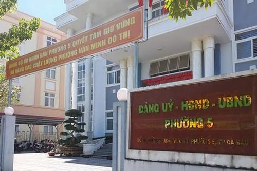 Vụ 'cưỡng chế nhà này, dỡ nhà kế bên' ở Cà Mau: Kỷ luật chủ tịch, phó chủ tịch phường