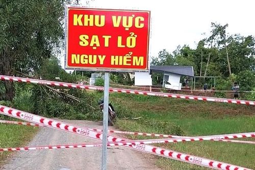 Liên tục mưa, nhiều khu vực ở Bình Dương và Bình Phước sạt lở nặng