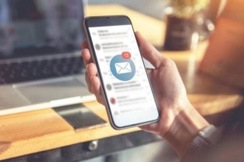 Những ngân hàng nào tăng phí dịch vụ SMS từ 1/9?