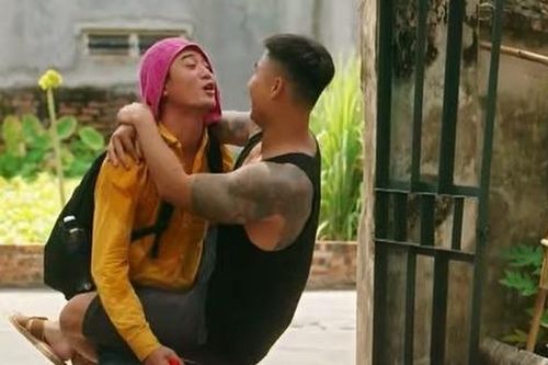 'Làng trong phố' tập 18: Mến bất ngờ lên thăm Hiếu