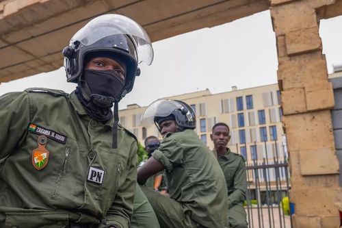 EU không ủng hộ ý tưởng về giai đoạn chuyển tiếp ở Niger