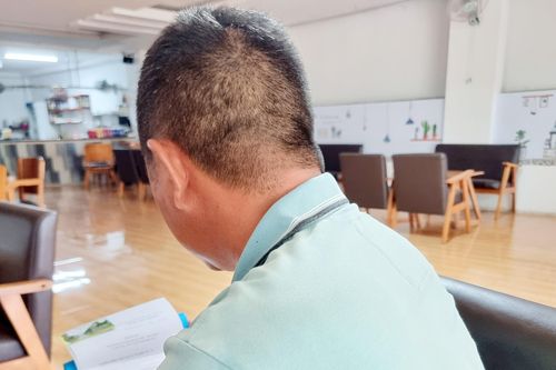 Xác minh hiệu trưởng trường tiểu học bị tố quan hệ bất chính với vợ người khác