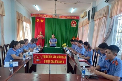VKSND tỉnh Hậu Giang thực hiện quy chế dân chủ và số hóa hồ sơ tại các đơn vị
