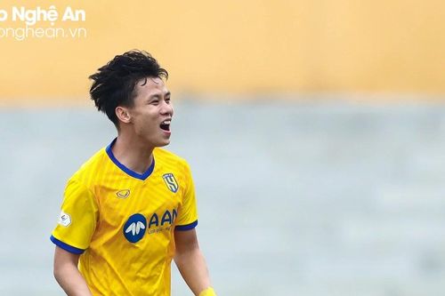Quế Ngọc Hải đầu quân cho Bình Dương, nhận mức lót tay 'khủng'