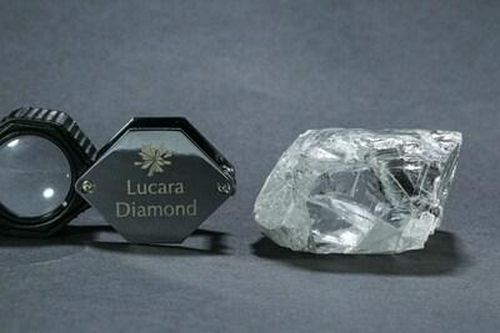 Phát hiện viên kim cương trắng 692,3 carat tại Botswana