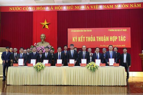 7 trường đại học kỹ thuật cam kết đào tạo nhân lực cho tỉnh miền núi Yên Bái