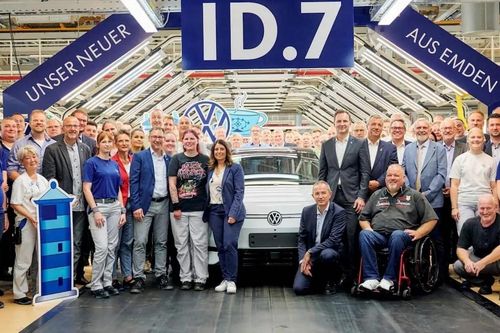 Công ty Đức Volkswagen bắt đầu sản xuất xe 'limousine' chạy điện ID.7 cho thị trường châu Âu và Mỹ