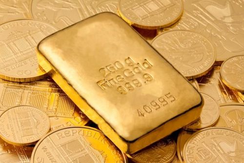 Giá vàng 23/8: 55,6 triệu đồng/lượng, vàng lơ lửng gần mức thấp nhất trong 5 tháng