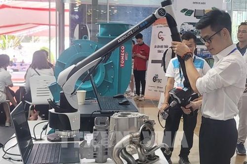 Hà Nội khai mạc Hội chợ Công nghiệp hỗ trợ năm 2023