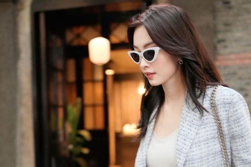 Đặng Thu Thảo âm thầm làm một việc ngoại lệ, thẳng tay block anti-fan