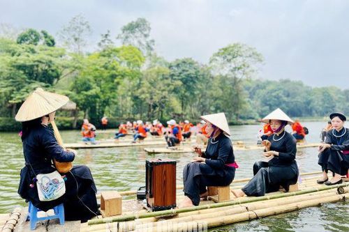 Bản sắc An toàn khu