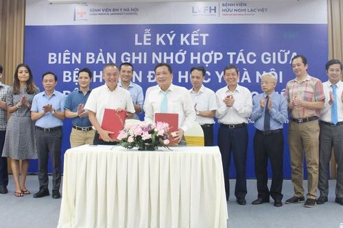 Bệnh viện Hữu nghị Lạc Việt và Bệnh viện Đại học Y Hà Nội hợp tác trong lĩnh vực khám chữa bệnh