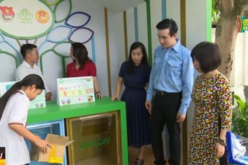 Nhà phân loại rác thân thiện trong trường học