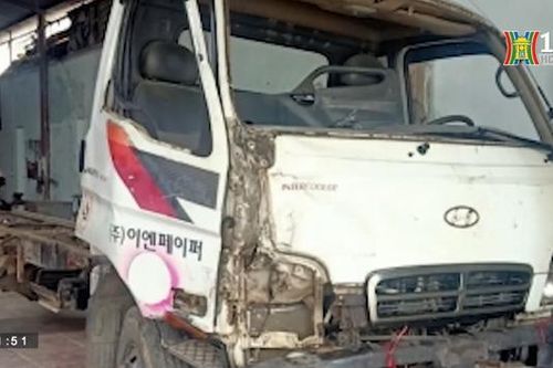 Trộm xe cẩu, đem đi bán sắt vụn