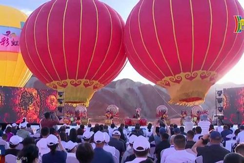Trung Quốc: Rực rỡ lễ hội khinh khí cầu quốc tế