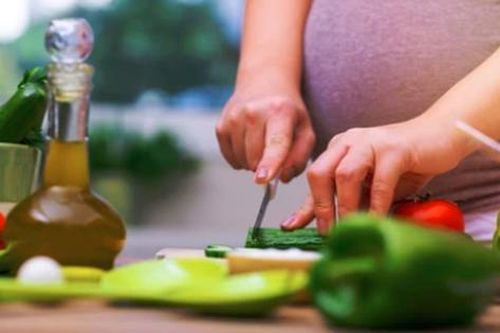 Nhu cầu về chất béo và tinh bột cho phụ nữ có thai