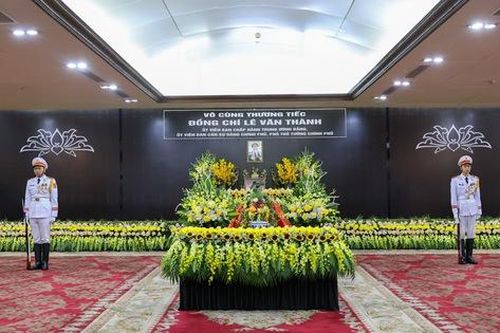 Lãnh đạo Đảng, Nhà nước viếng Phó Thủ tướng Lê Văn Thành
