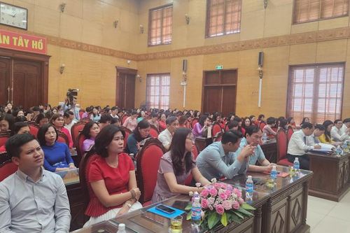 Tiếp tục biệt phái giáo viên trong năm học mới