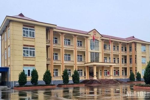 Nam Định: Khai trừ Đảng Chủ tịch xã quan hệ bất chính với cấp dưới