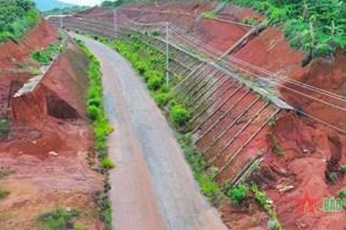 Đường tránh phía Nam thành phố Bảo Lộc (Lâm Đồng) sạt lở, sụt lún nghiêm trọng