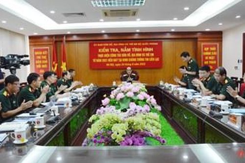 Ủy ban Dân số, Gia đình và Trẻ em Bộ Quốc phòng kiểm tra tại Binh chủng Thông tin liên lạc