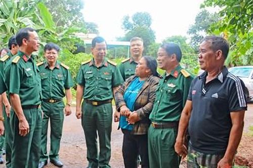 Binh đoàn 15 sẽ tặng hơn 500 con bò giống cho các hộ nghèo, cận nghèo trên địa bàn