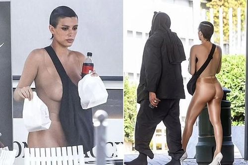 Vợ Kanye West diện trang phục 'mặc như không' dù bị chỉ trích