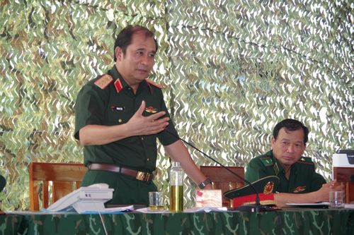 Tiếp tục duy trì nghiêm công tác trực sẵn sàng chiến đấu, không để bị động, bất ngờ