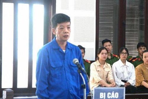 Đà Nẵng: 20 năm tù cho tài xế xe rác cố tình cán nữ sinh lớp 12