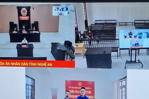 Đôi bạn cùng mê đỏ đen lĩnh án