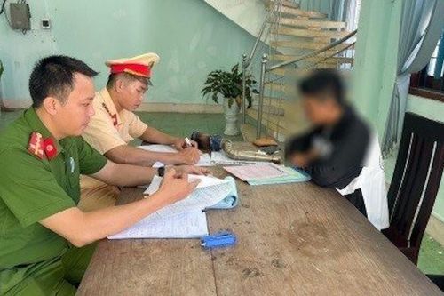 Gia Lai: Xử phạt 'quái xế' biểu diễn nẹt pô, rú ga rồi đăng lên mạng xã hội cho bạn xem