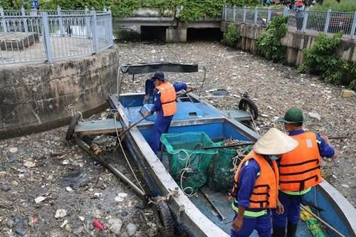 Đề xuất phạt 'nguội' người xả rác bừa bãi