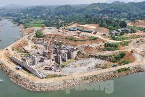 Lùm xùm tại dự án thi công thủy điện Thác Bà 2