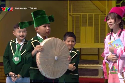 Trạng nguyên nhí: Thí sinh hát quan họ để 'gỡ điểm'