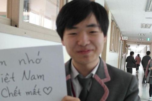 Cuộc sống giữa phố cổ của chàng trai Hàn Quốc từng 'nhớ Việt Nam chết mất'