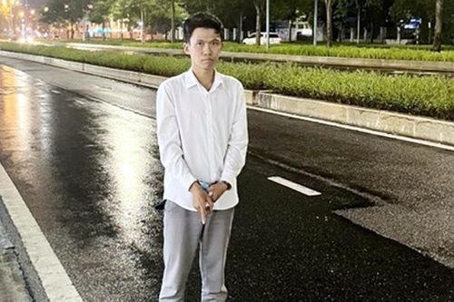 Thanh niên vờ hỏi mua rồi dàn cảnh cướp xe máy của người bán