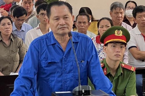 Màn đối đáp nảy lửa giữa bị cáo Thiện 'Soi' với người vay nợ