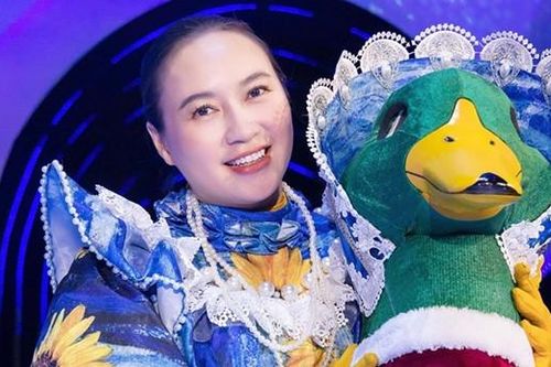 Nghệ sĩ, khán giả 'dậy sóng' vì Khánh Linh bị loại sớm ở 'Ca sĩ mặt nạ'