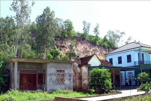 Nghệ An: Tuyên truyền, tạo đồng thuận để sớm triển khai dự án chống sạt lở núi